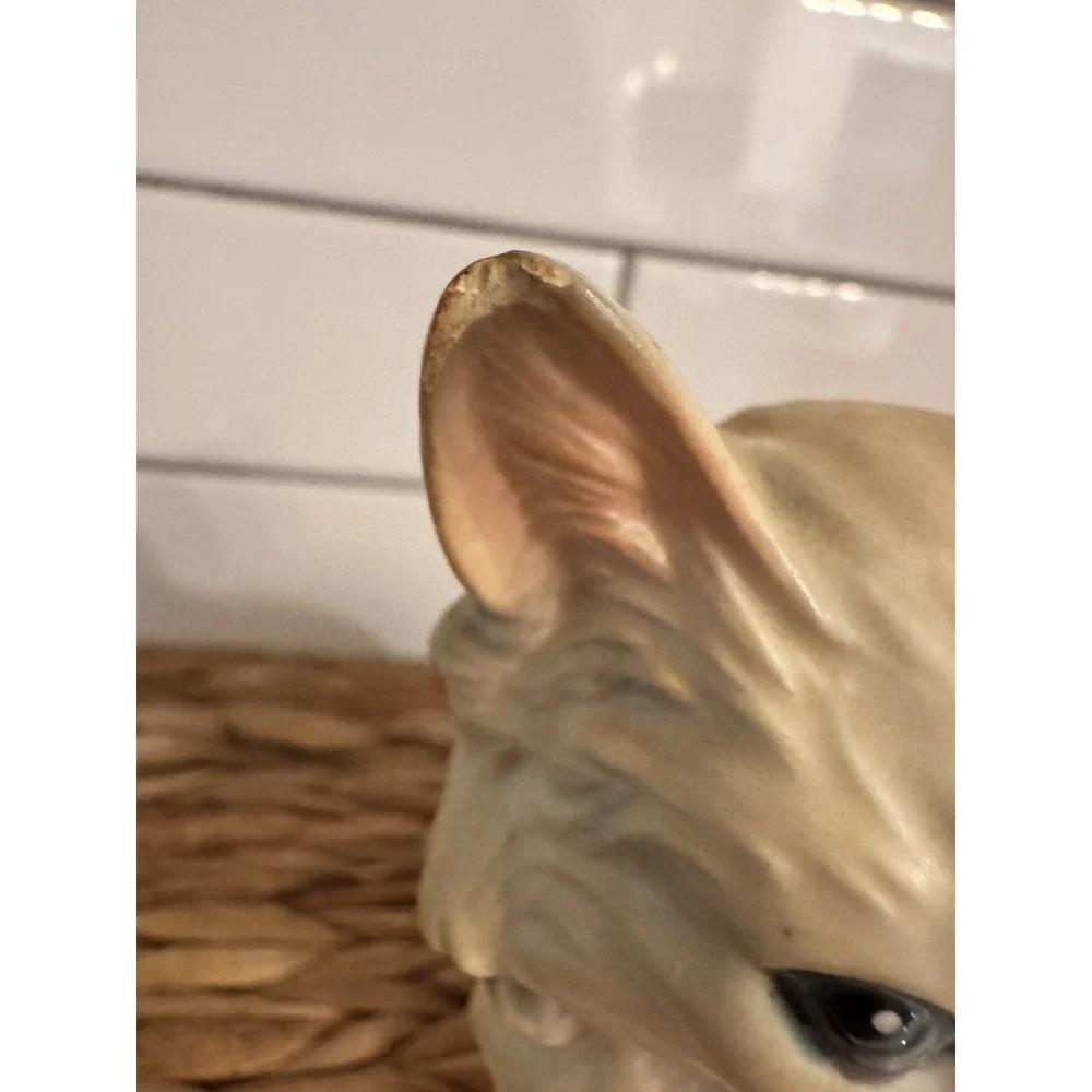 VINTAGE LEFTON Persian Cat Ceramic Figurine 5.5